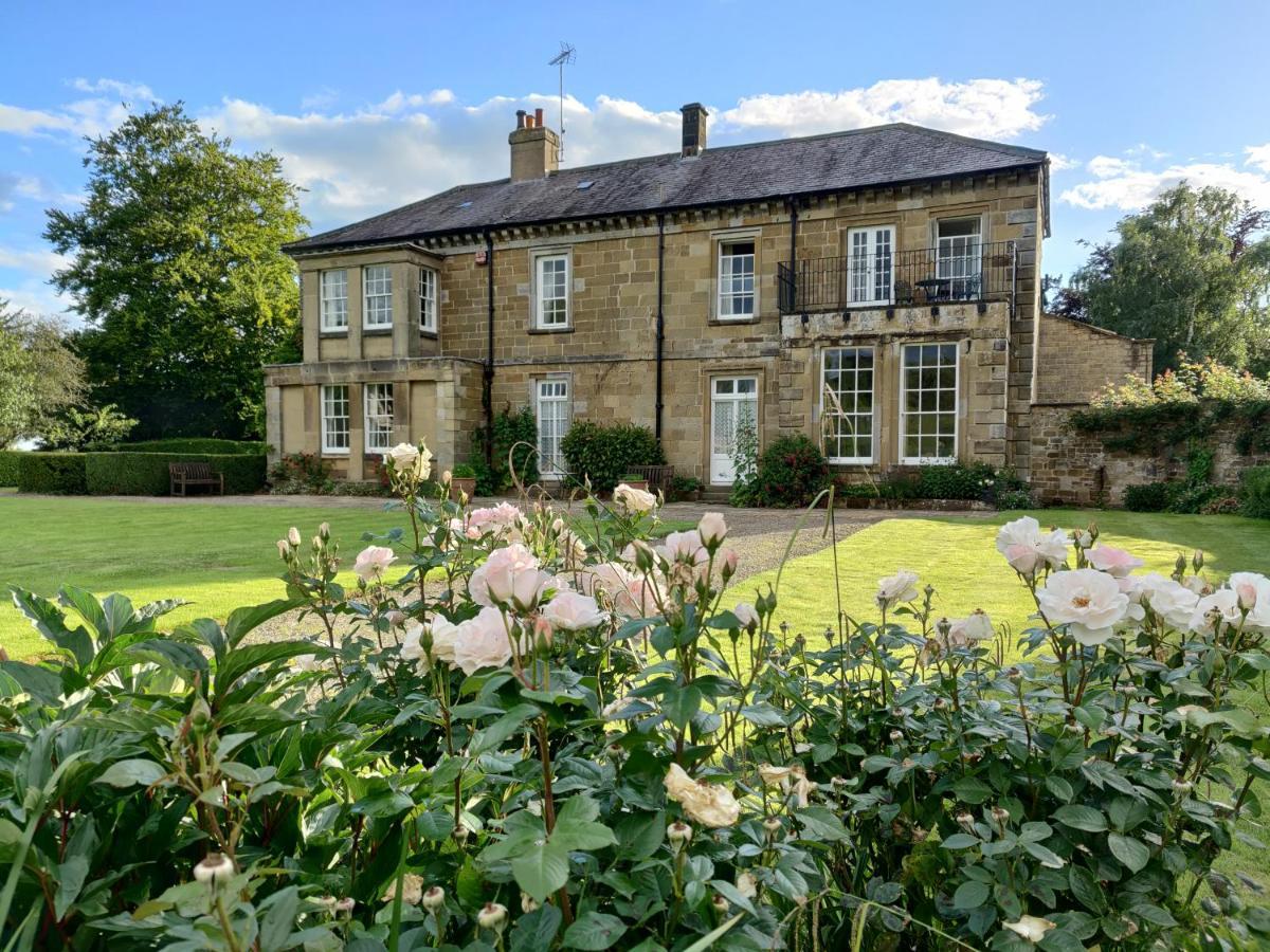 Sutton Hall Resort Thirsk Exterior photo