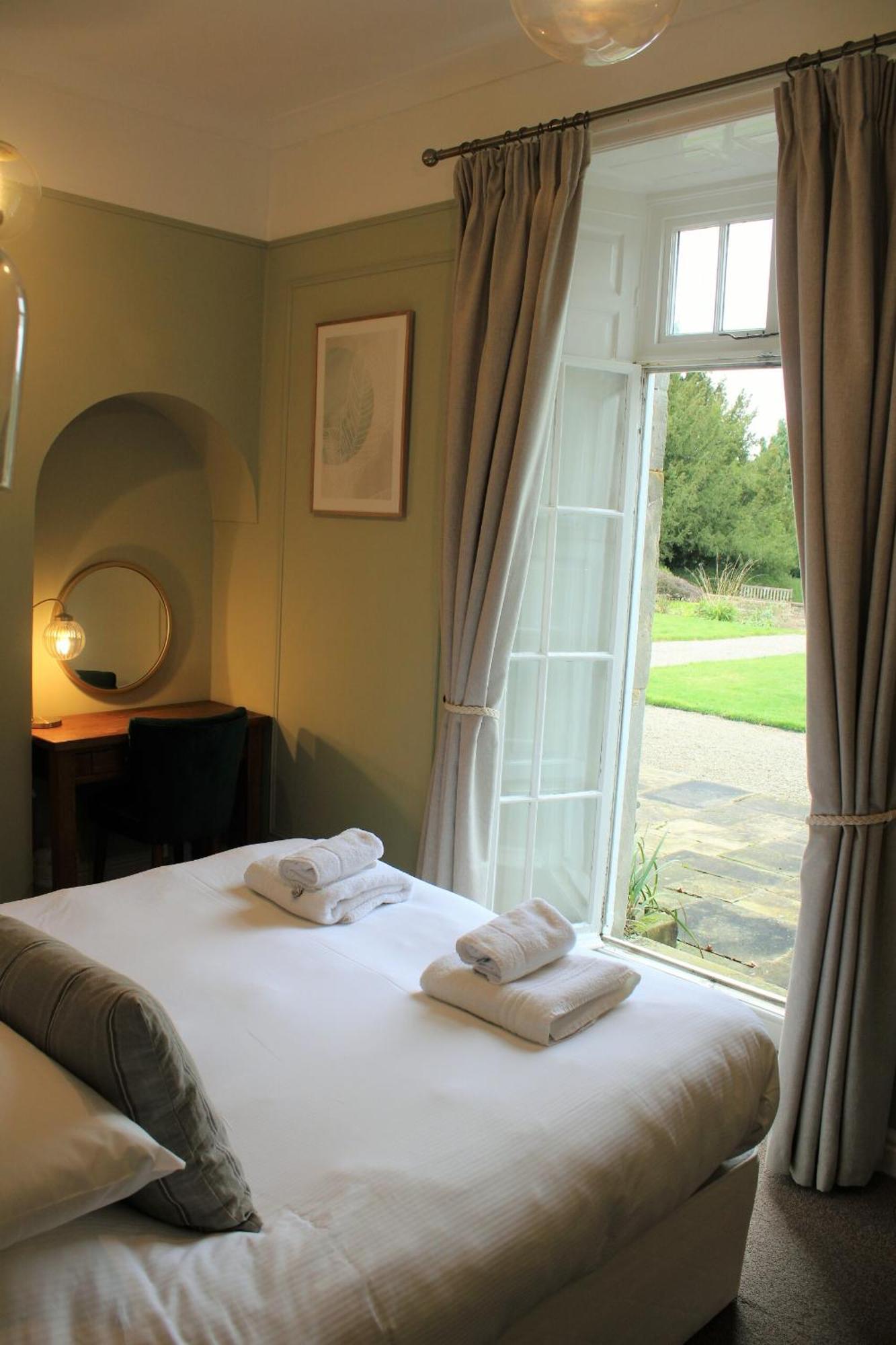 Sutton Hall Resort Thirsk Room photo